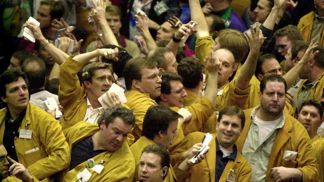 forex traders on CME trading floor