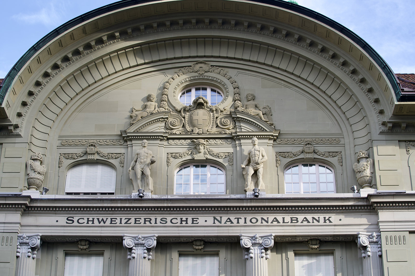 shutterstock_1905341008