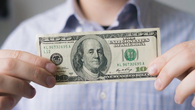 Wie man $100 investiert